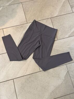 Avia SoftSculpt leggings in Charcoal Gray